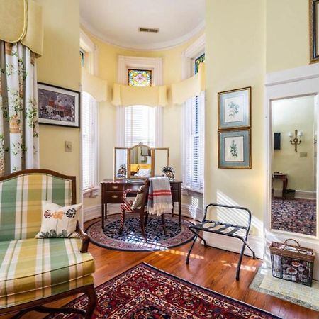 Bed and Breakfast Burke Mansion Мейкон Екстер'єр фото